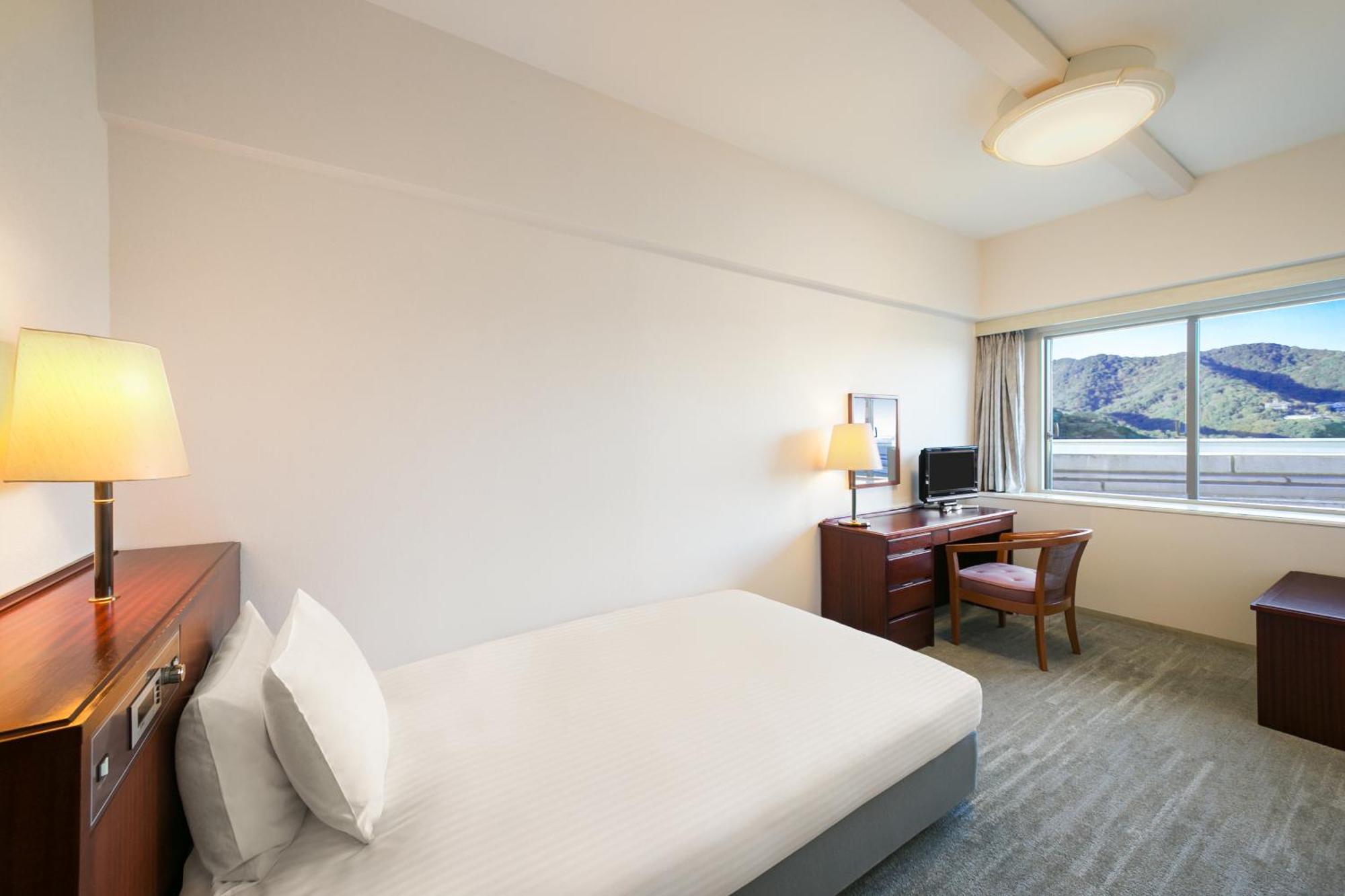 Grand Mercure Awaji Island Resort & Spa Minamiawaji Экстерьер фото