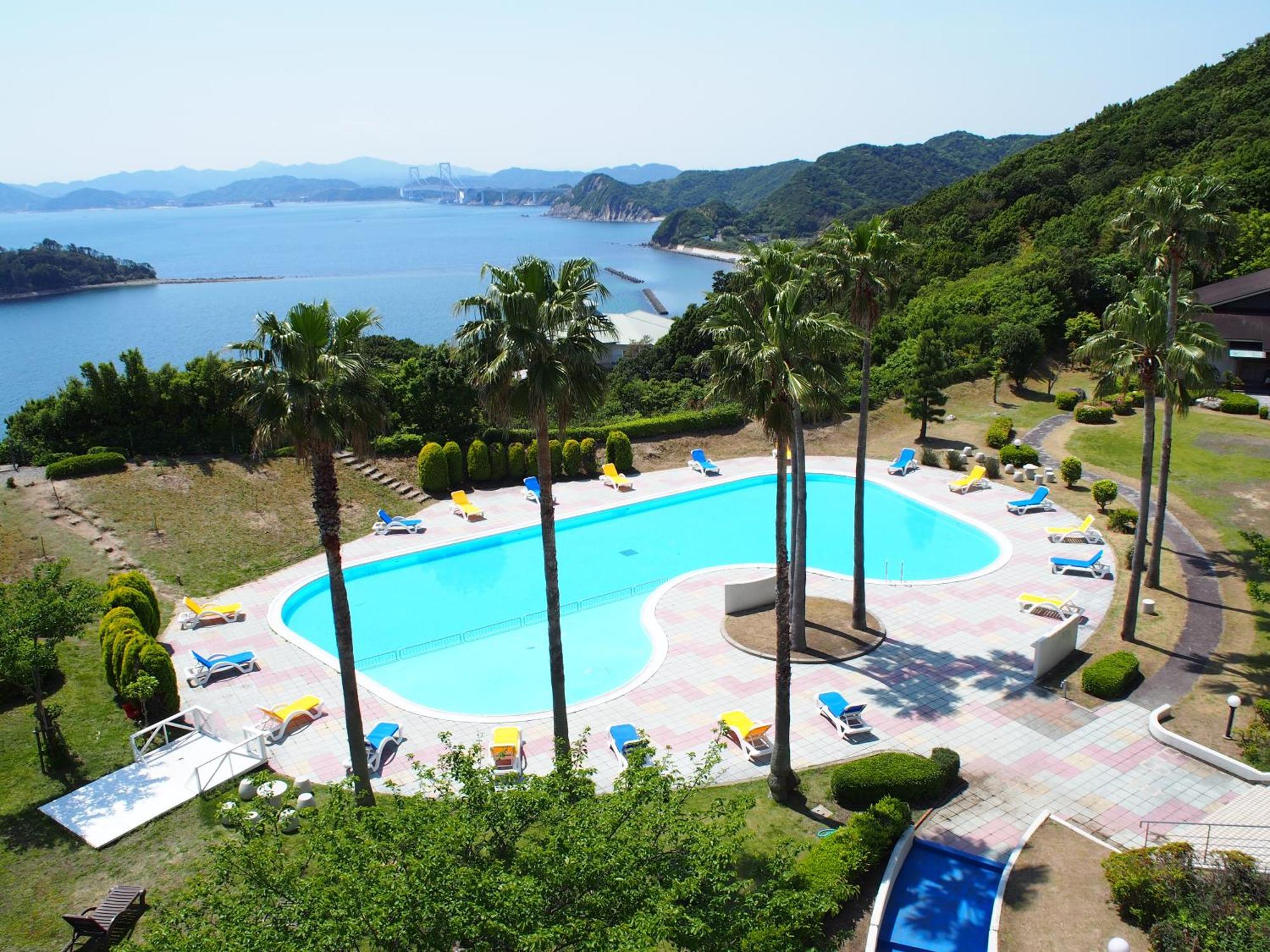 Grand Mercure Awaji Island Resort & Spa Minamiawaji Экстерьер фото