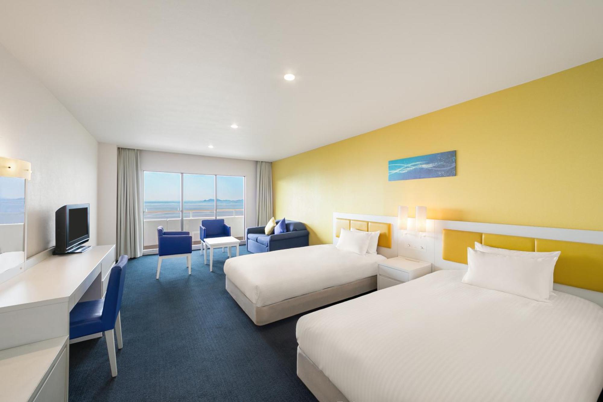 Grand Mercure Awaji Island Resort & Spa Minamiawaji Экстерьер фото