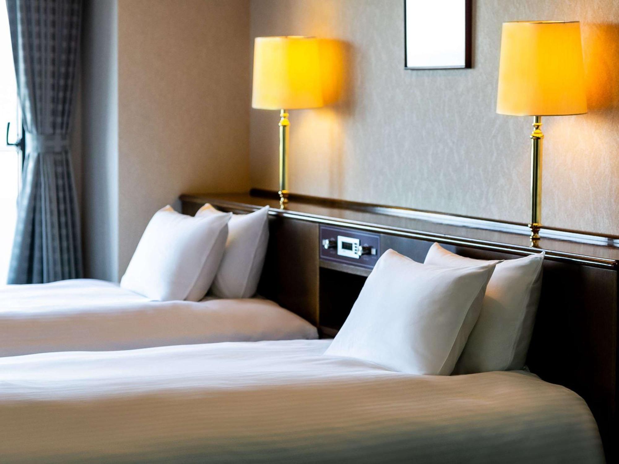 Grand Mercure Awaji Island Resort & Spa Minamiawaji Экстерьер фото